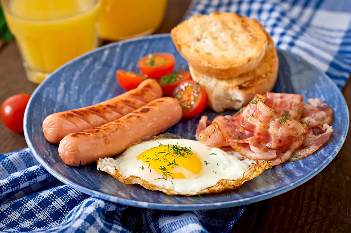 Hot Breakfast (1)